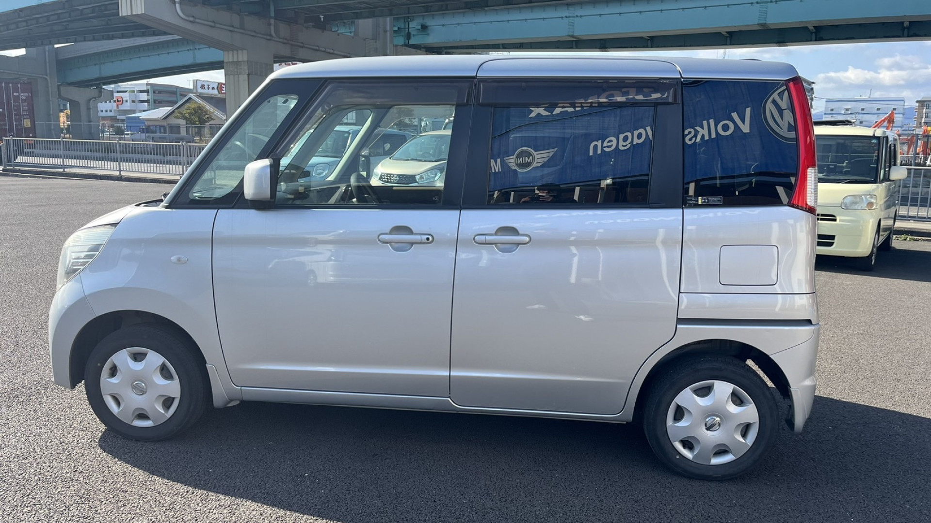 ルークス E