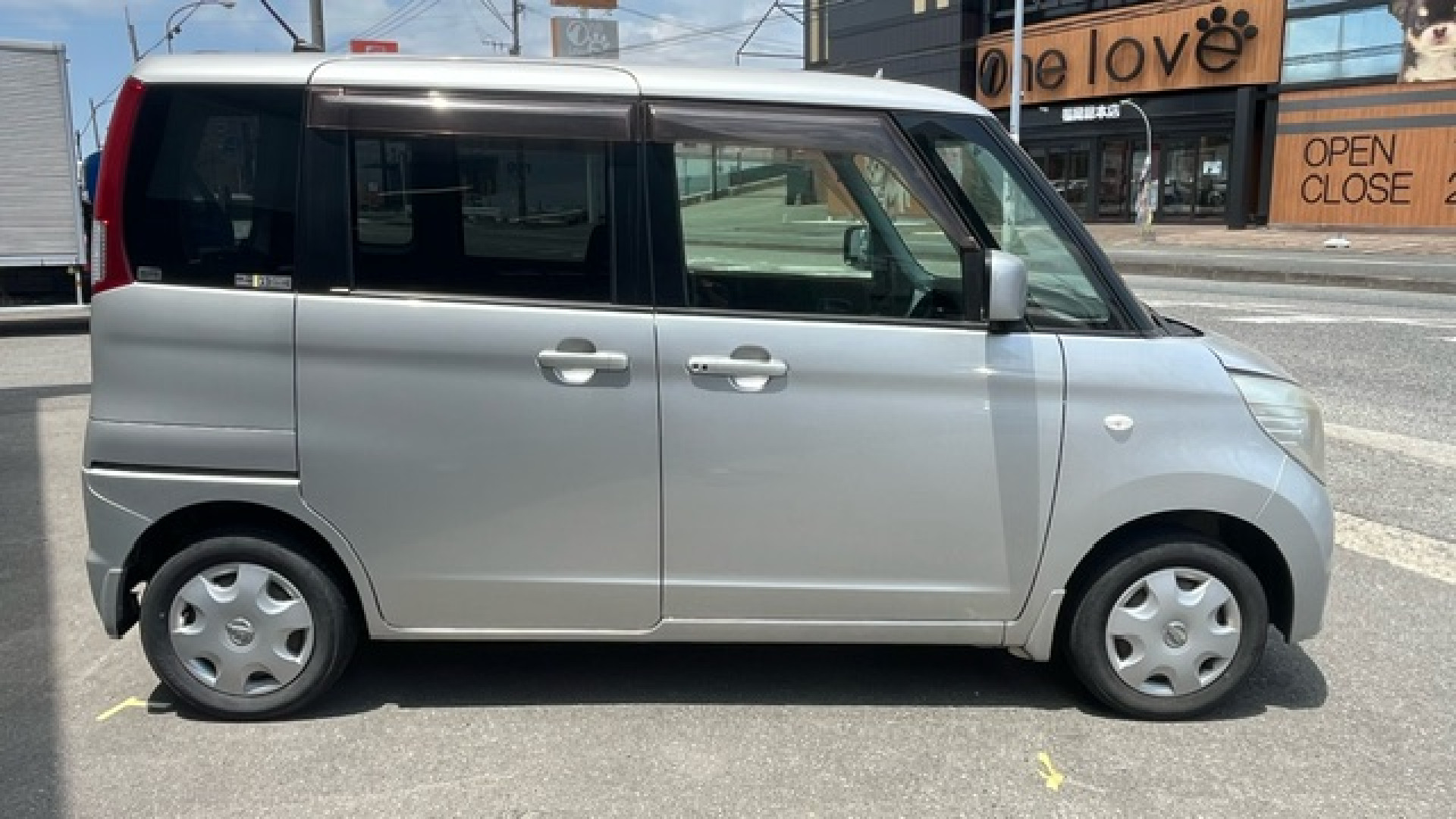 ルークス E