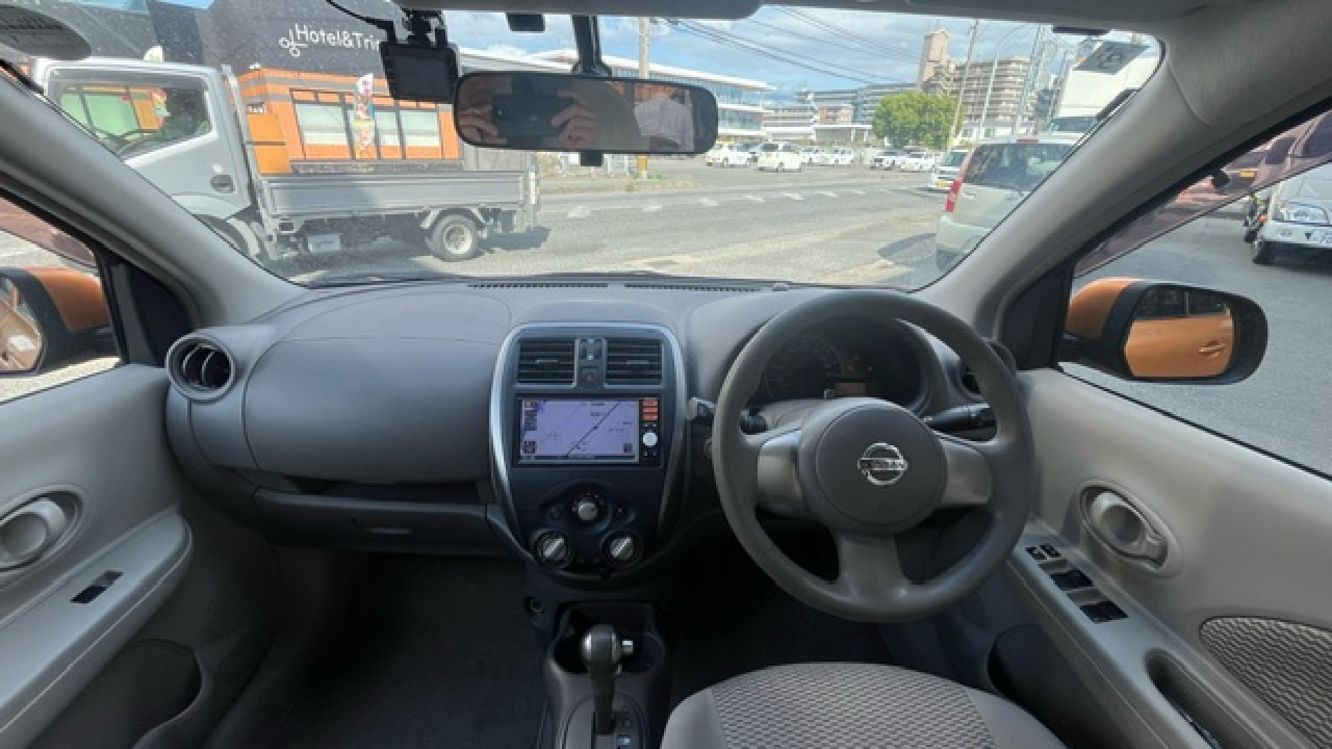 マーチX