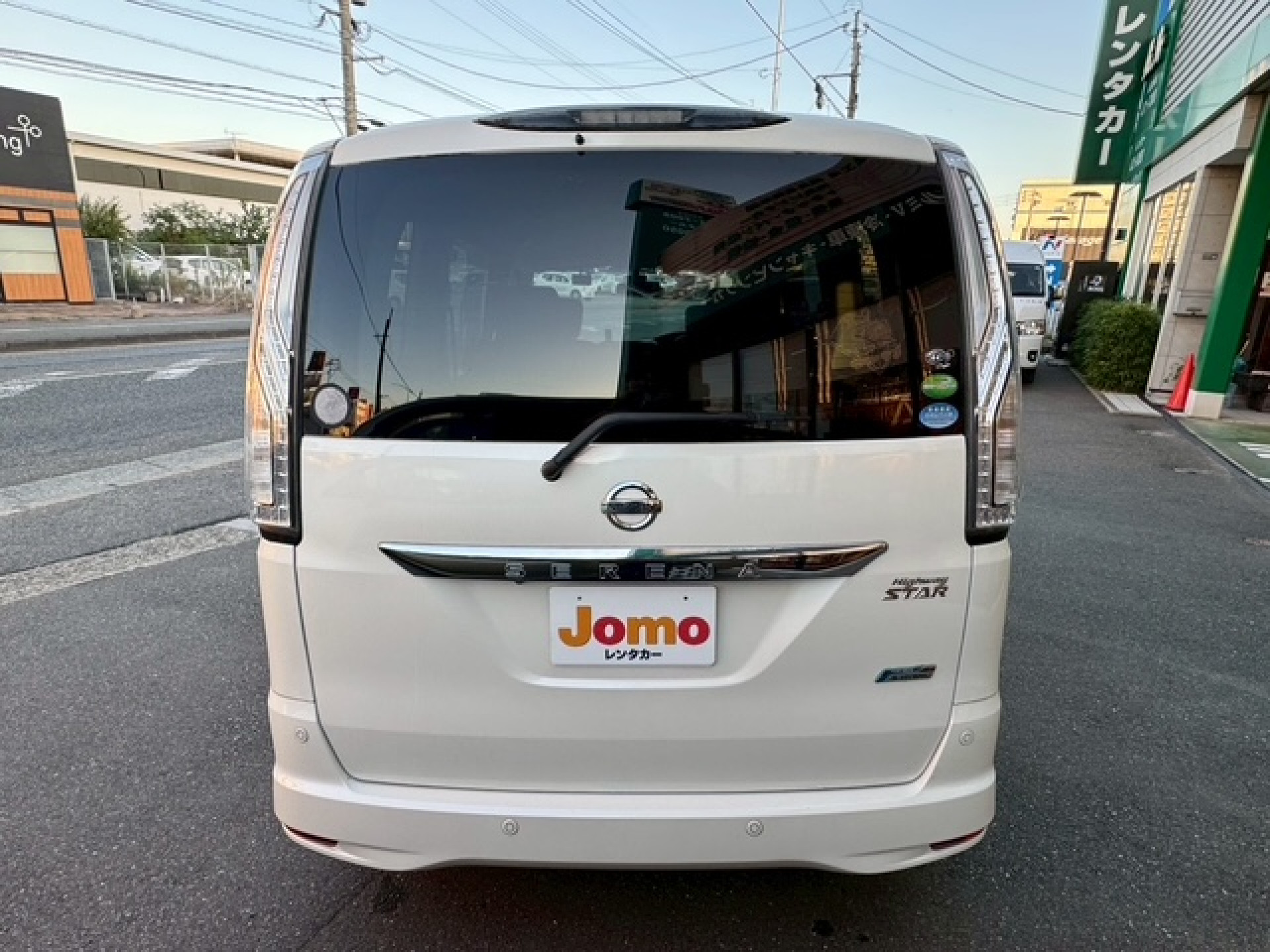 セレナハイウェスターSーHYBRID