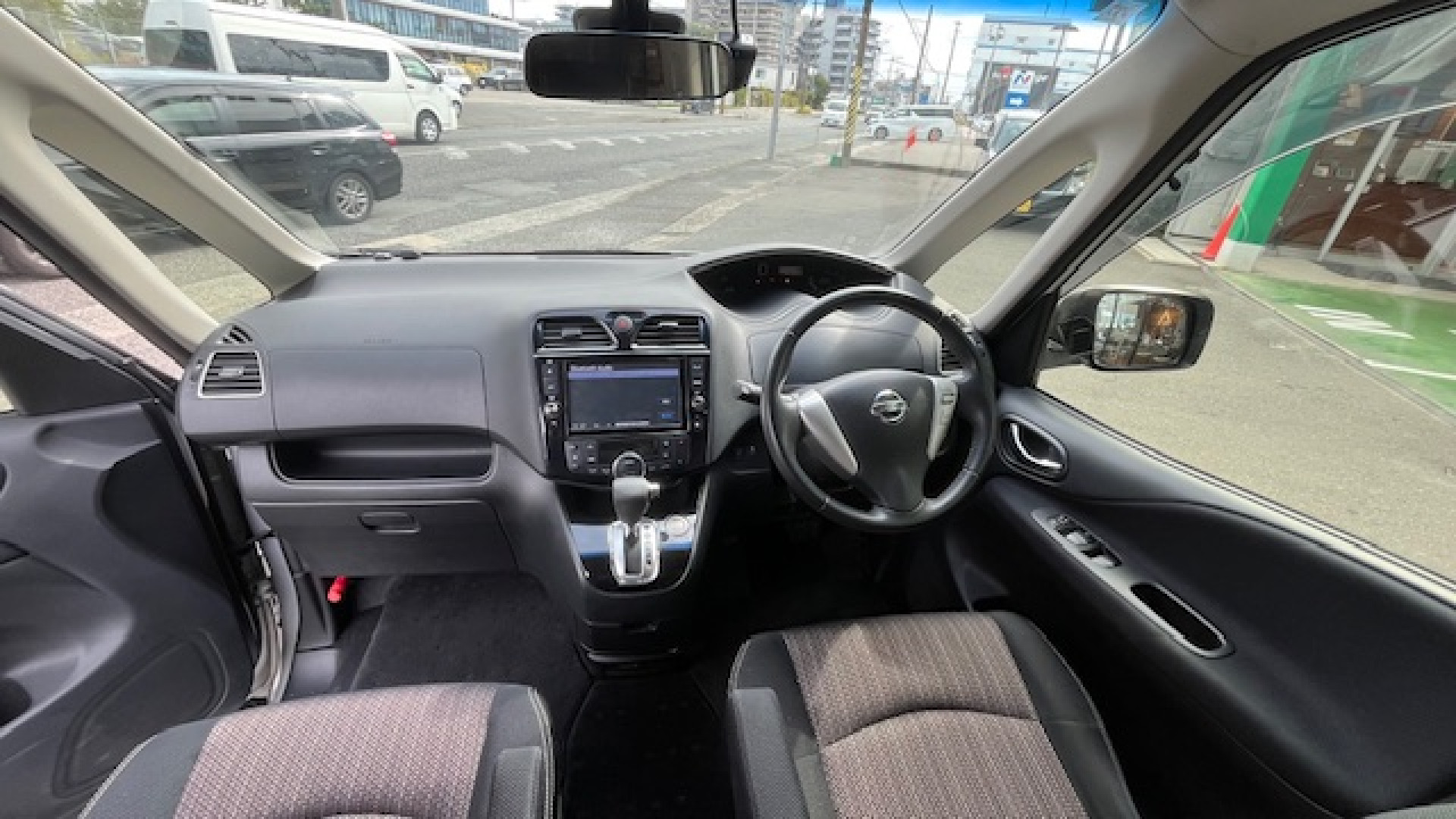 セレナ ハイウェスタ―G