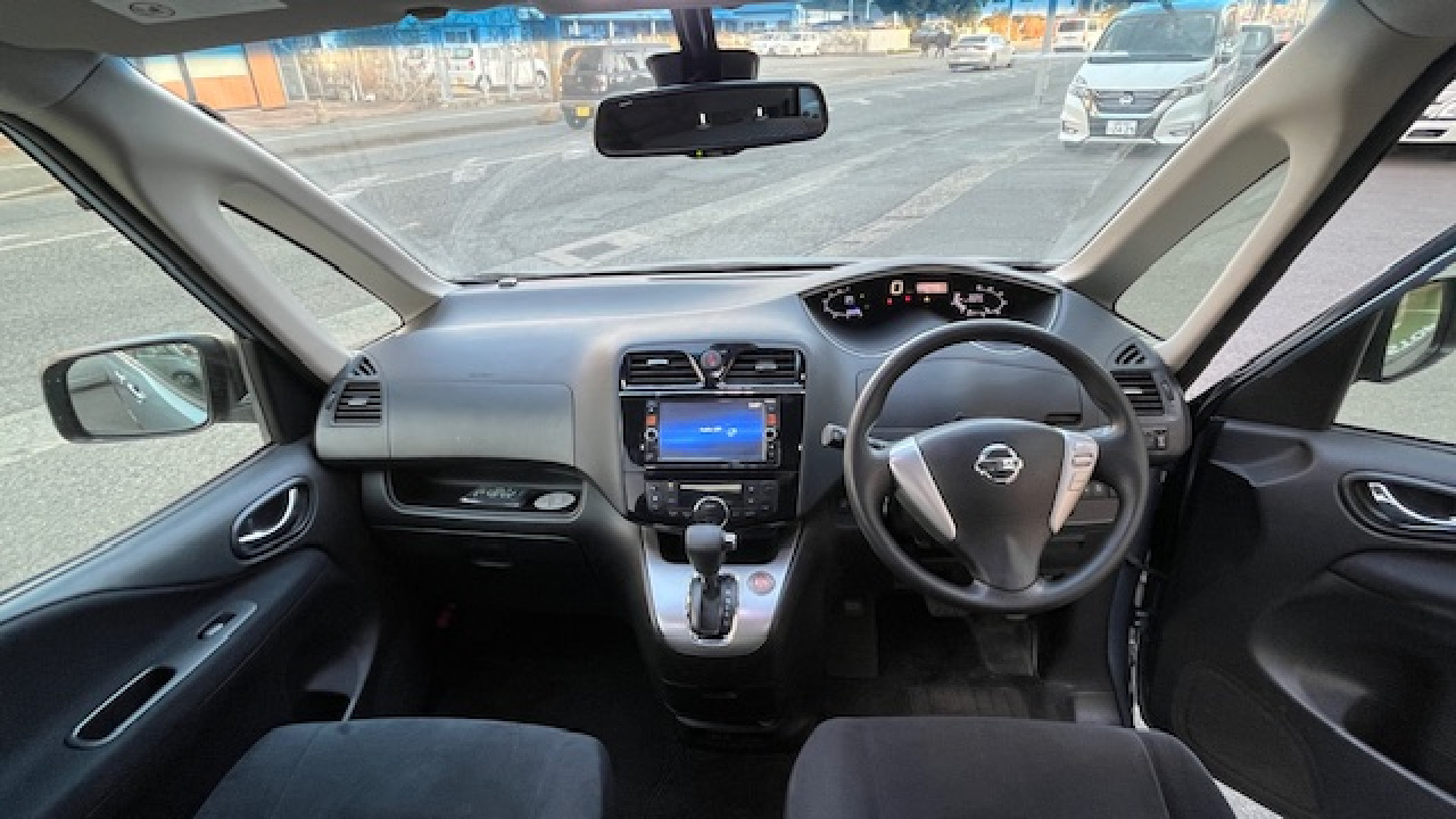 セレナ20XアドバンスドセーフティPKG