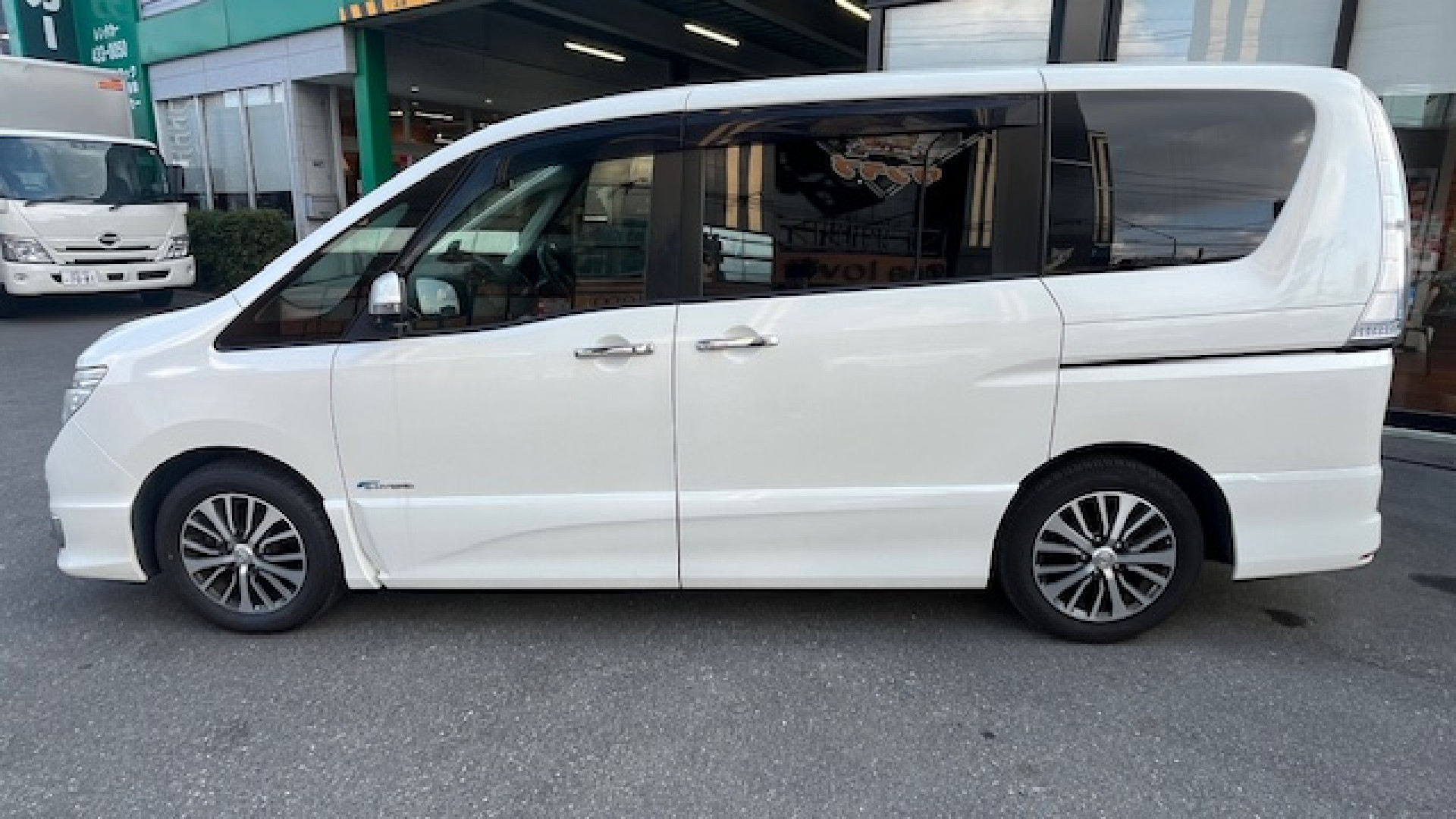 セレナハイウェスターVセレクション